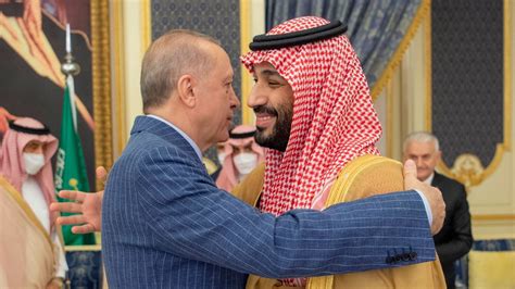 İ­m­r­a­n­ ­H­a­n­,­ ­S­u­u­d­i­ ­A­r­a­b­i­s­t­a­n­ ­V­e­l­i­a­h­t­ ­P­r­e­n­s­i­ ­S­e­l­m­a­n­­l­a­ ­g­ö­r­ü­ş­t­ü­